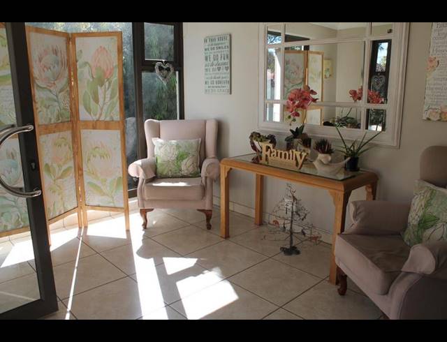 4 BEDROOM HOUSE FOR SALE IN KENSINGTON